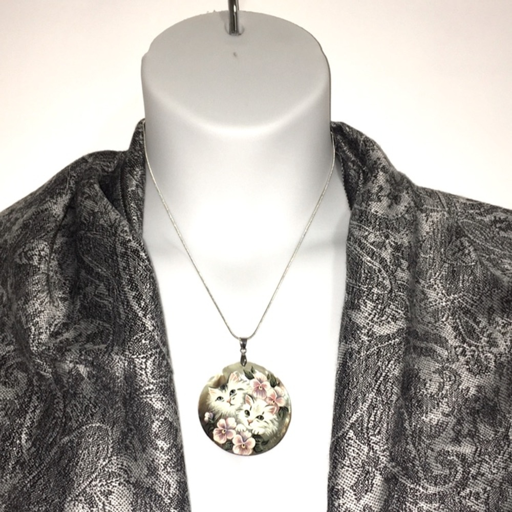 Mother of Pearl pendant